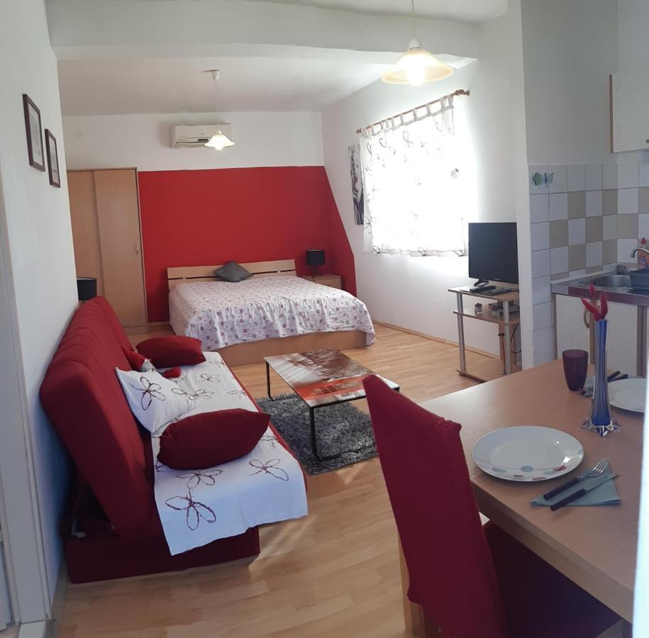 Apartments Lans Vodice Exteriör bild